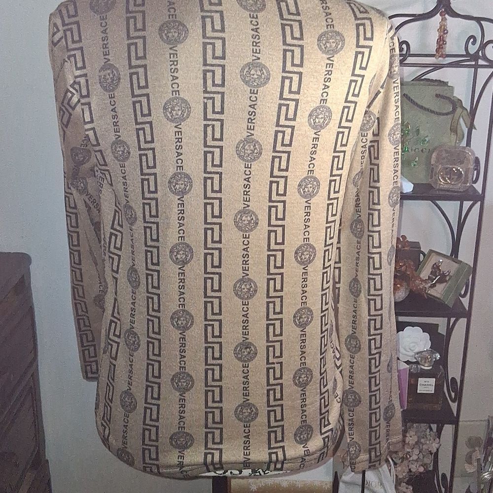Versace Beige and Black Logo Long Sleeve Shirt Size Medium - Picture 5 of 7